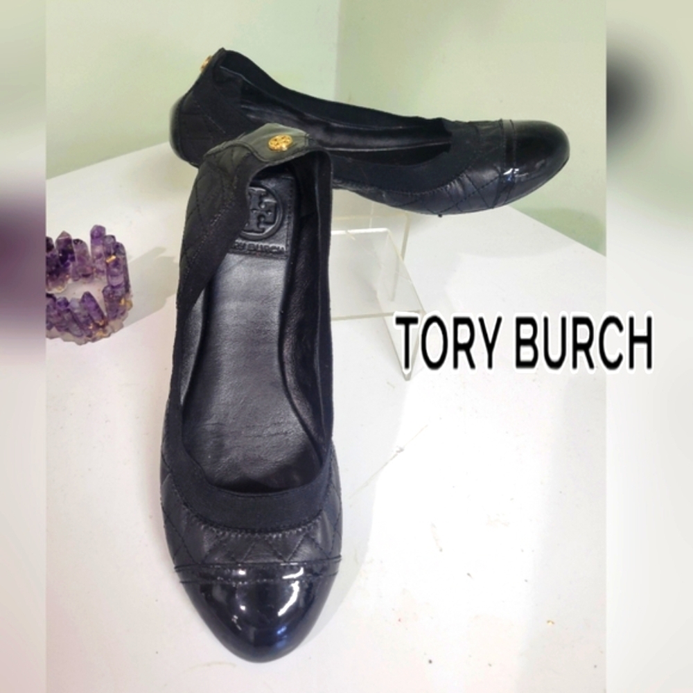 TORY BURCH Patent Leather Cap Toe Ballet Flats. Quilted Elastic Comfort 8